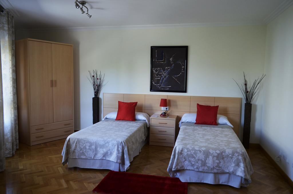 Pension Ostadar Los Arcos Pokoj fotografie